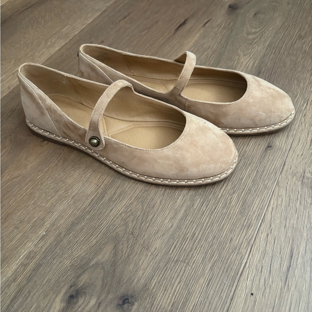 Crown Vintage Beige Mary Jane Flats